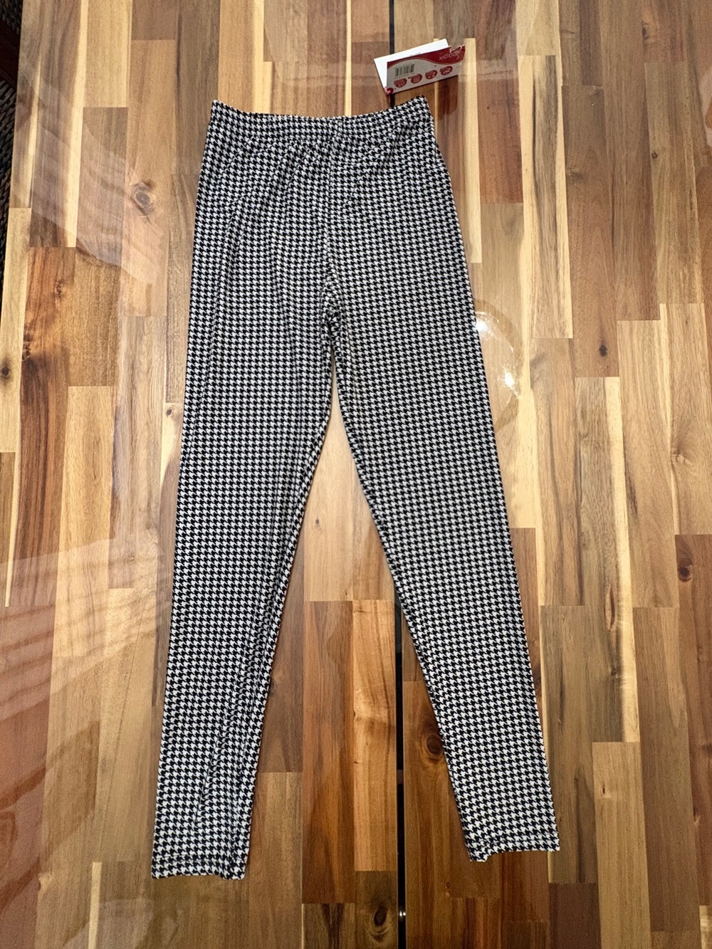 NWT O/S Black & White Houndstooth High Rise Leggings Stretchy